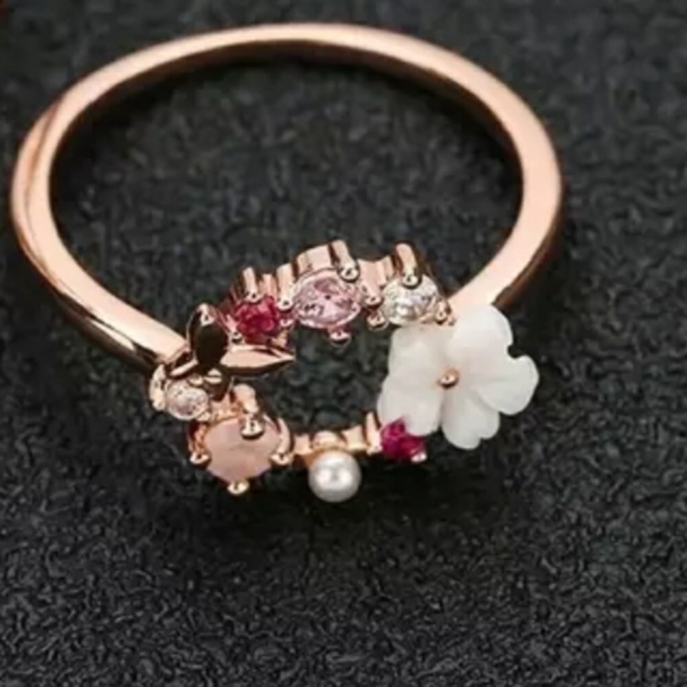 New 18K Rose Gold Flower Butterfly Circle Ring - Picture 4 of 5